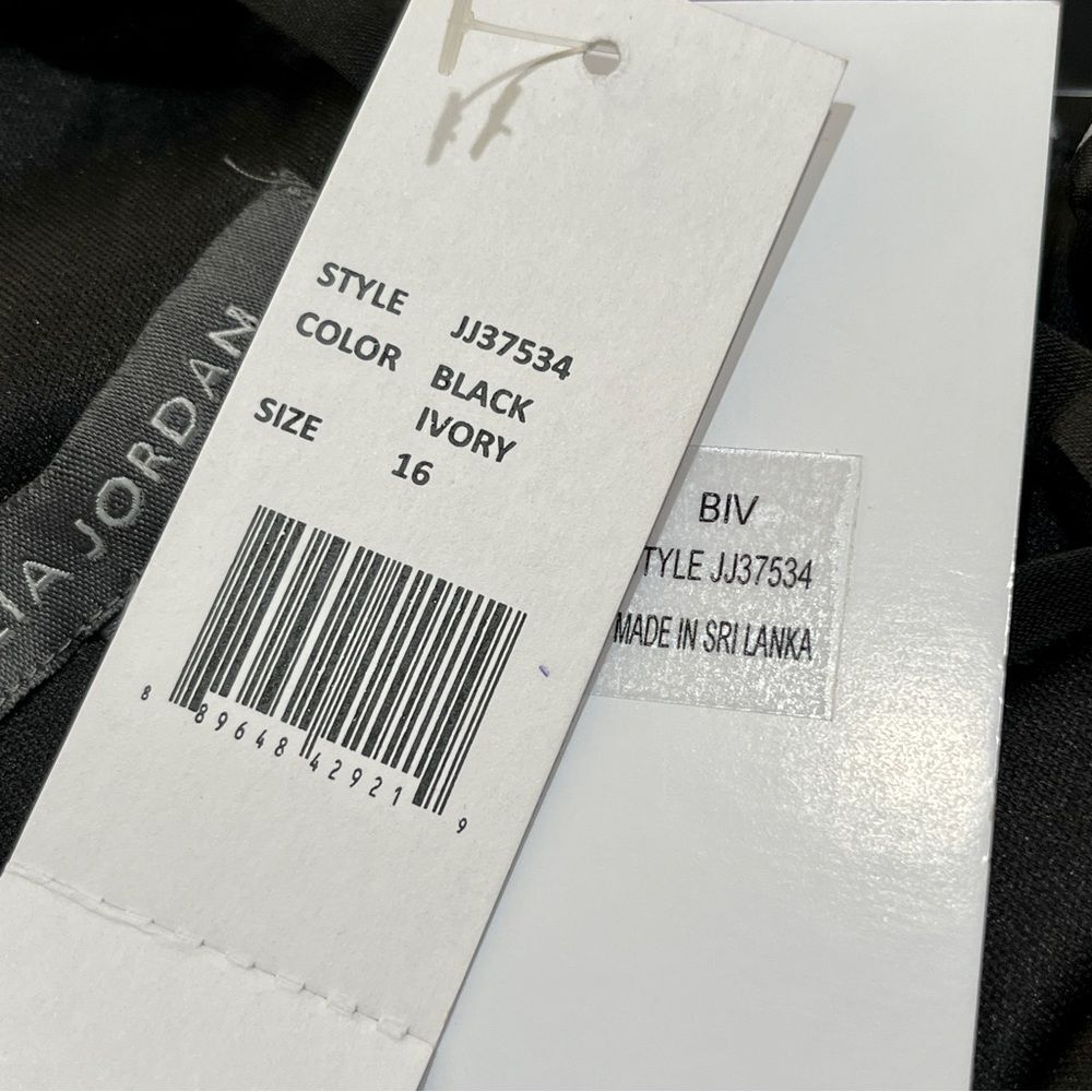 JULIA JORDAN Black White Print‎ Maxi Dress Sz 16 New NWT Cruise Vacation Wedding - Picture 9 of 13